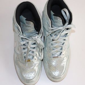 Nike high top dunk wedge metallic sneakers sz 8.5